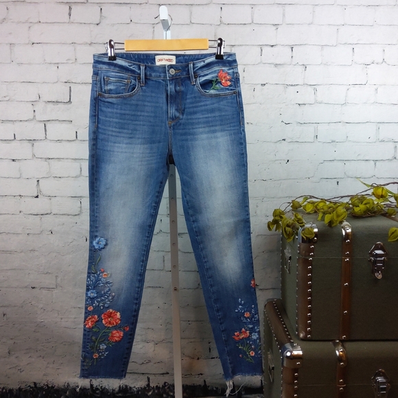 driftwood jackie embroidered skinny jeans